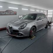 Alfa Romeo Giulietta 1750 TBI 240 PS / 340 NM